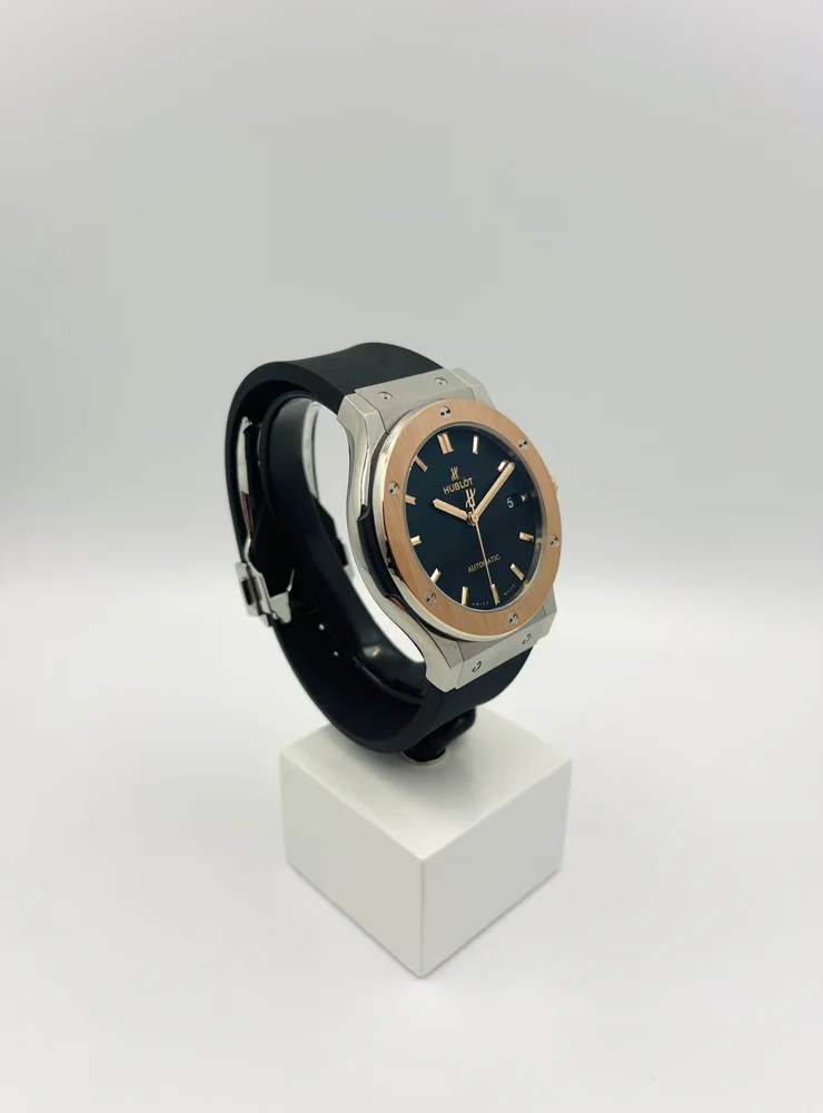 Hublot Classic Fusion box and e warranty 2023